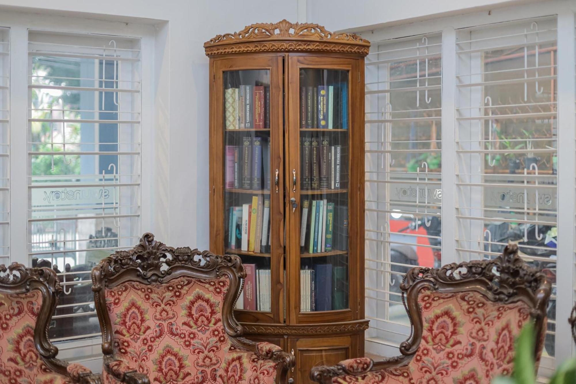 Reddoorz Plus At Swun Stay Raya Langsep Malang Bagian luar foto